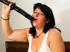 Big Mature Slut Playing With Her Dildo^mature Nl Mature Porn Sex XXX Mom Video Movie